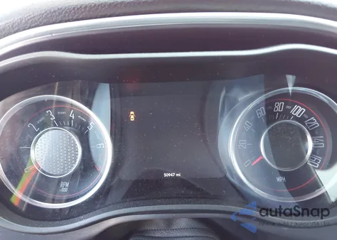 2015 Dodge Challenger Sxt z USA, uszkodzony, nr VIN 2C3CDZAG5FH715110